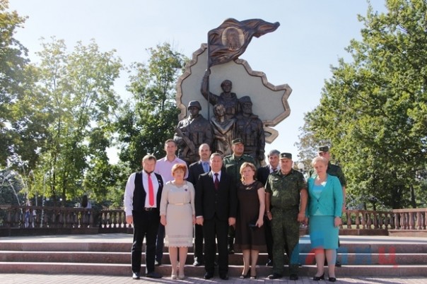 Сводка от НМ ЛНР 10 сентября 2016 года. Неосторожное обращение с оружием стоило жизни 5 киевским силовикам Сводка от НМ ЛНР 10 сентября 2016 года. Неосторожное обращение с оружием стоило жизни 5 киевским силовикам