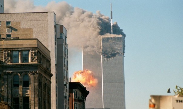 Один из небоскрёбов в 2001 году в Нью-Йорке точно взорвали, осталось узнать кто это сделал [Голос Германии]