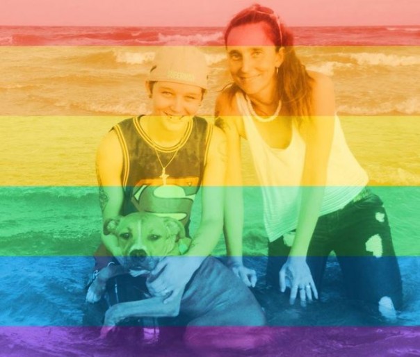 Американка женилась на сыне и вышла замуж за дочь-лесбиянку Американка женилась на сыне и вышла замуж за дочь-лесбиянку