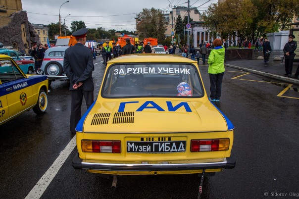 Шокирующие кадры из центра!!! Восстание машин в Москве