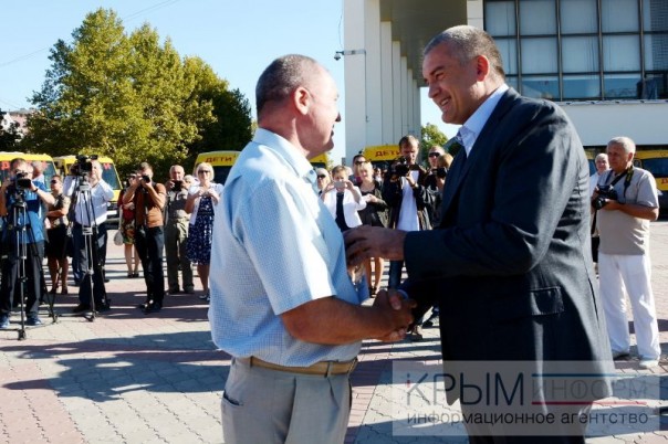 Да плевать они на Киев хотели: сотни иностранных кораблей в портах Крыма, турки нашли лазейку в обход украинских запретов Да плевать они на Киев хотели: сотни иностранных кораблей в портах Крыма, турки нашли лазейку в обход украинских запретов
