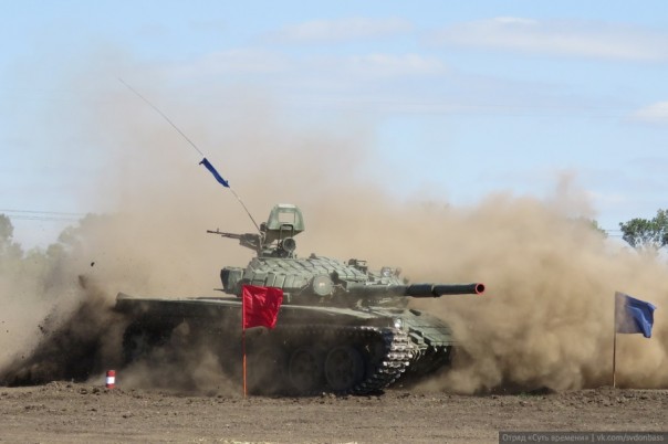 В ДНР завершился танковый биатлон между республиками. 