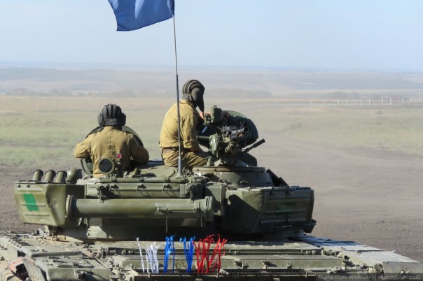 В ДНР завершился танковый биатлон между республиками. 