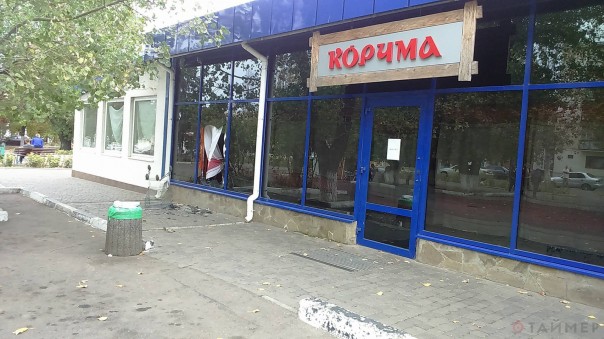 Голодные бунты: На Украине захватили супермаркет и ресторан ради еды Голодные бунты: На Украине захватили супермаркет и ресторан ради еды