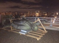 В Нью-Йорке демонтирован памятник Ленину