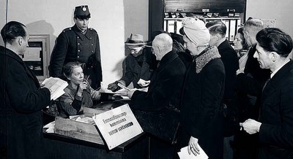 Денацификация (фото 18+)