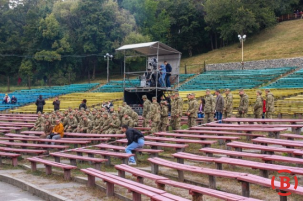 Аншлаг на Мазепа-фест и почитание предателя