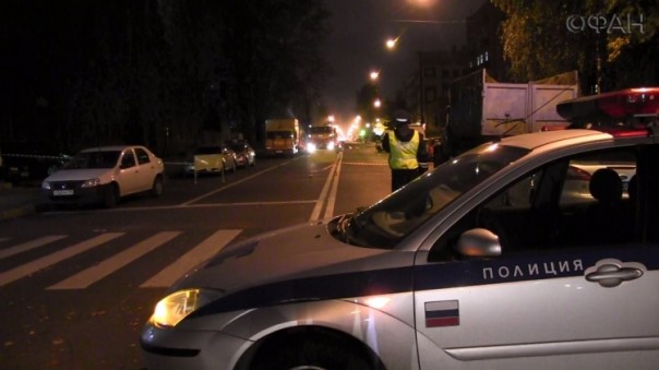 Внезапное обрушение этажа привело к срочному сносу всего здания в Петербурге.