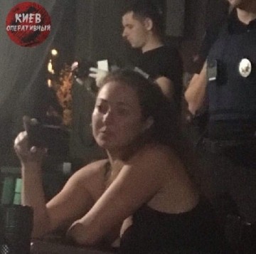 Пососать полезно сладость перед сном!..