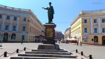 «Правый сектор» грозится сорвать выборы в консульстве РФ в Одессе