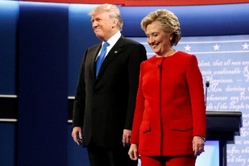 Клинтон и Трамп поспорили о причастности России к хакерским атакам