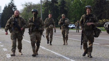 Батальон «Азов» отпраздновал первый выпуск из школы сержантов в Киеве