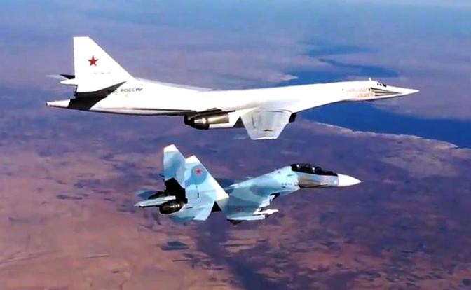 Кремлю угрожают Гаагой