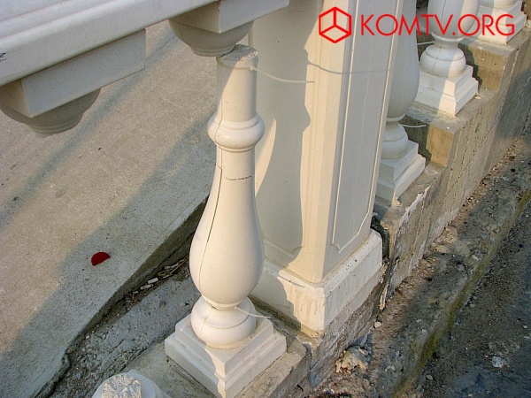 Так говорите это Россия набережную Коктебеля сломала?