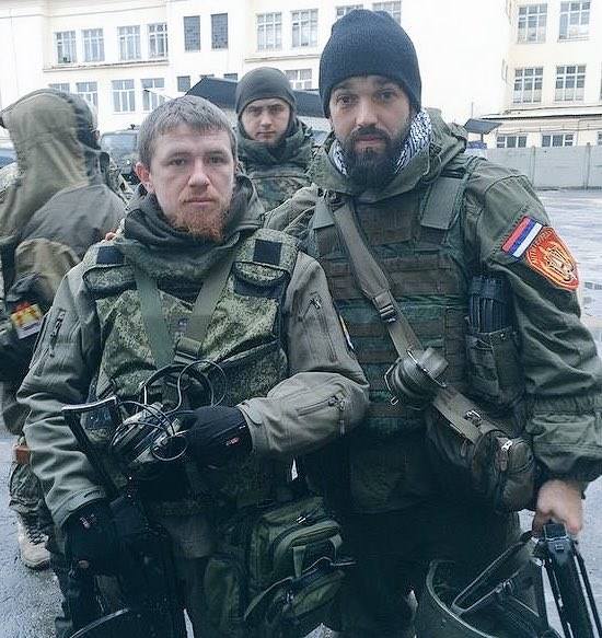 Боец, погибший с Моторолой: Что надо знать о павшем герое Боец, погибший с Моторолой: Что надо знать о павшем герое