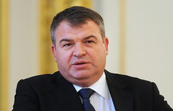 Михаил Хазин. Что общего у Трампа и Сердюкова