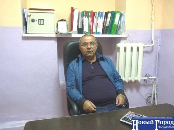 Бизнесмен из города Струнино более пяти лет бесплатно раздаёт хлеб Бизнесмен из города Струнино более пяти лет бесплатно раздаёт хлеб