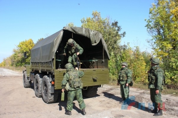 Сводка от НМ ЛНР 1 октября 2016 года.  Отвод военных сил под Станицей Луганской не состоялся - ВСУ в последний момент передумали