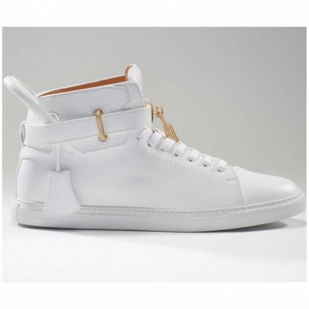 Кроссовки за 132 тысячи баксов Кроссовки за 132 тысячи баксов