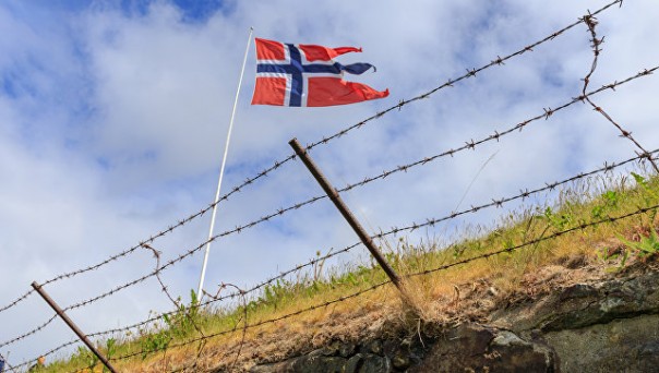 Норвежский забор на границе с Россией – двести метров позора