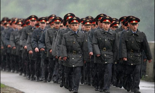 Россия - полицейская страна.