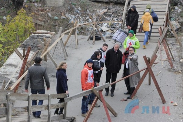 Сводка от НМ ЛНР 13 октября 2016 года. Киев в очередной раз сорвал отвод сил в районе Станицы Луганской Сводка от НМ ЛНР 13 октября 2016 года. Киев в очередной раз сорвал отвод сил в районе Станицы Луганской