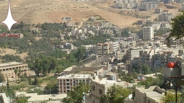 Генштаб РФ: дорога "Кастелло" открыта для боевиков, желающих уйти из Алеппо | Сирийская сводка | Подборка видео с Ближневосточного фронта Генштаб РФ: дорога "Кастелло" открыта для боевиков, желающих уйти из Алеппо | Сирийская сводка | Подборка видео с Ближневосточного фронта