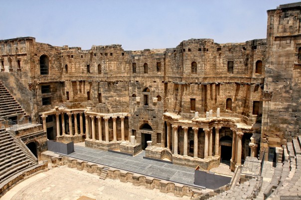 Вступление ЕС в сирийский конфликт: кто и зачем рвет Сирию на части?