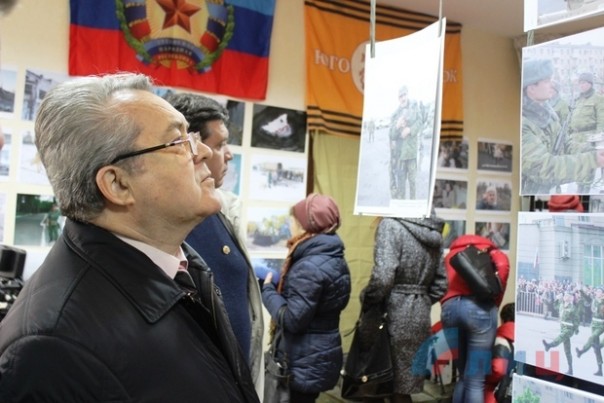 Сводка от НМ ЛНР 19 октября 2016 года. Киев не устраивает 30-дневный срок реализации Рамочного решения о разведении сил Сводка от НМ ЛНР 19 октября 2016 года. Киев не устраивает 30-дневный срок реализации Рамочного решения о разведении сил