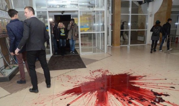 Украинские националисты сорвали концерт Потапа и Насти Каменских