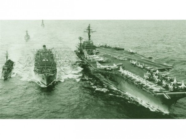 Как наши истребители Су-27 «потопили» авианосец США Как наши истребители Су-27 «потопили» авианосец США