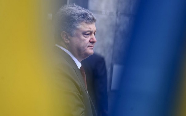 Порошенко получил предупреждение от G7 из-за опасных реформ