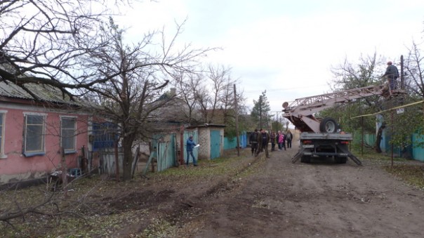 Сводка от НМ ЛНР 22 октября 2016 года. Укрофашисты задержали семью жителя г.Луганск на КПП «Меловое»