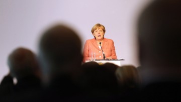 На Дне немецкого единства Меркель назвали "предателем народа"