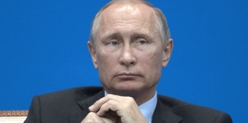 Путин отменил поездку в Париж на переговоры с Олландом