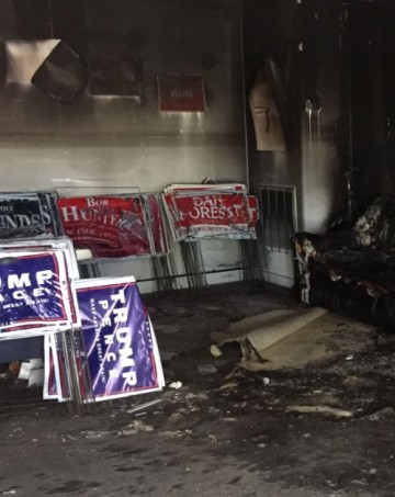 Неизвестные подожгли отделение республиканцев в Северной Каролине