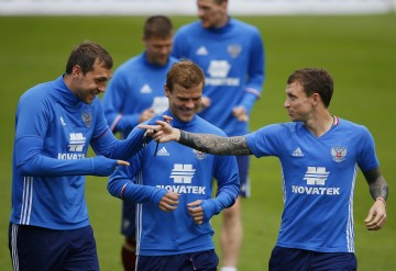 РФС оплатил расходы Кокорина и Мамаева на шампанское