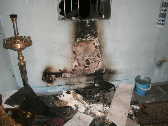 В Мариуполе неизвестные сожгли церковь Киевского патриархата В Мариуполе неизвестные сожгли церковь Киевского патриархата