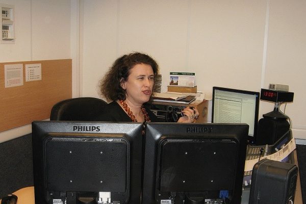 Сотрудница «Эха Москвы» удалила фейковые посты о «враждебном укропе» Сотрудница «Эха Москвы» удалила фейковые посты о «враждебном укропе»