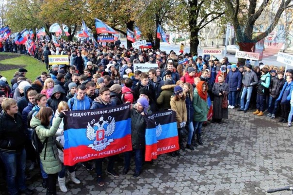 В Донецке отметили годовщину инаугурации Главы ДНР