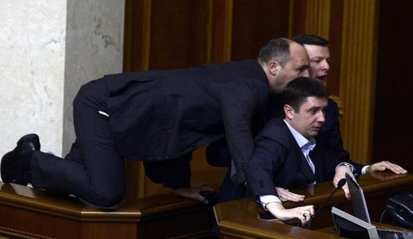 Дегенераты. Добро пожаловать в лагерь террористических государств