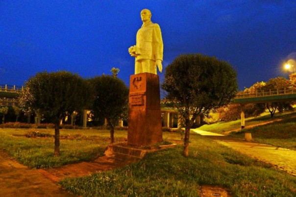 В Польше готовятся сносить памятники полякам, которые освобождали страну от нацистов