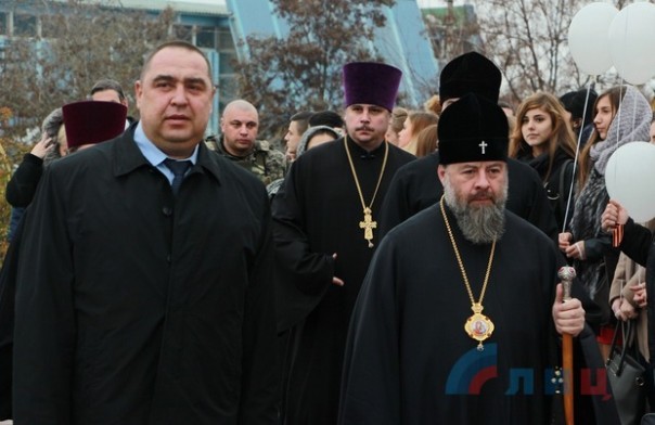 Глава ЛНР принял участие в установке в Луганске закладного камня памятника Александру Невскому Глава ЛНР принял участие в установке в Луганске закладного камня памятника Александру Невскому