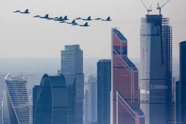 В этом прекрасном и яростном мире… Александр Роджерс