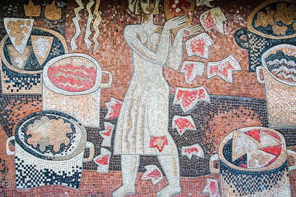 73% киевлян считают советские мозаики в метро и на стенах домов произведениями искусства — опрос