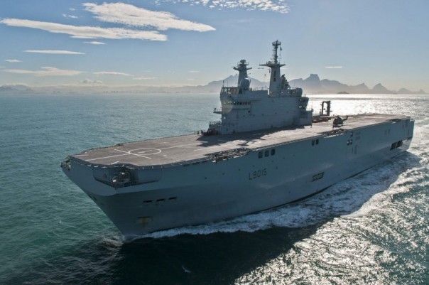 Источник: российская делегация отправилась в Египет для переговоров по «Мистралям»