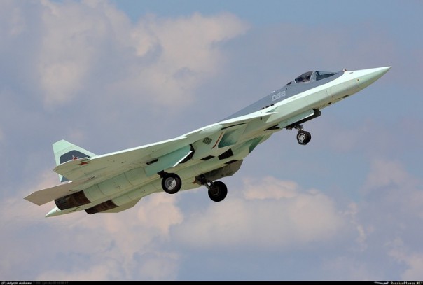 Совершил первый полёт 7-й экземпляр Т-50, состоялся первый запуск стендового образца двигателя-демонстратора "изделие 30" Совершил первый полёт 7-й экземпляр Т-50, состоялся первый запуск стендового образца двигателя-демонстратора "изделие 30"