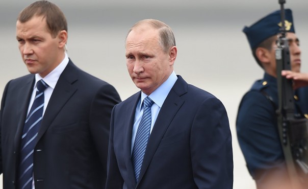 Лидеры АТЭС сфотографировались в перуанских накидках из викуньи Лидеры АТЭС сфотографировались в перуанских накидках из викуньи