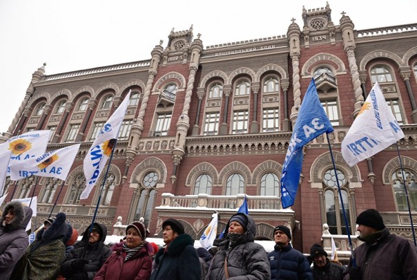 Ростислав Ищенко. Майдан как привычка: ненасильственной смены власти больше не получится Ростислав Ищенко. Майдан как привычка: ненасильственной смены власти больше не получится