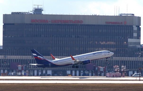 Угрозам вопреки Угрозам вопреки